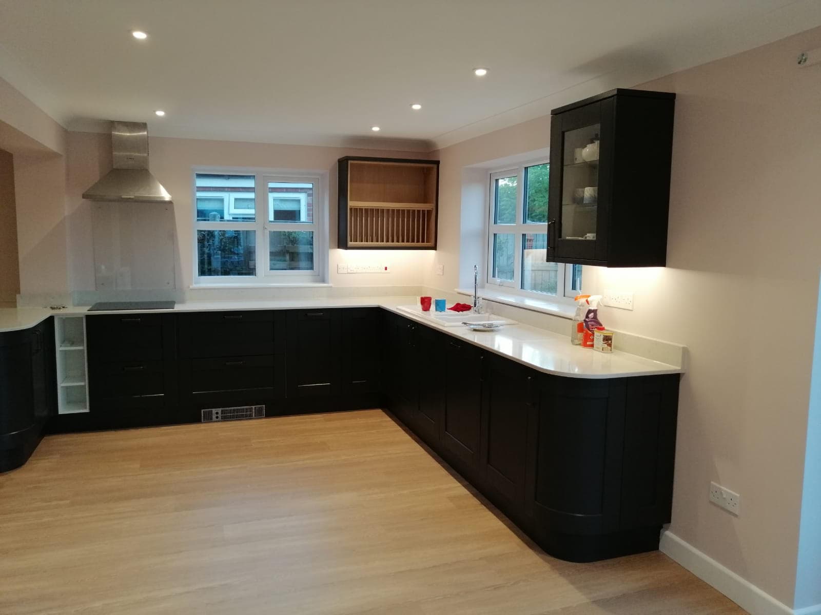 Dark Shaker Kitchen, Residential